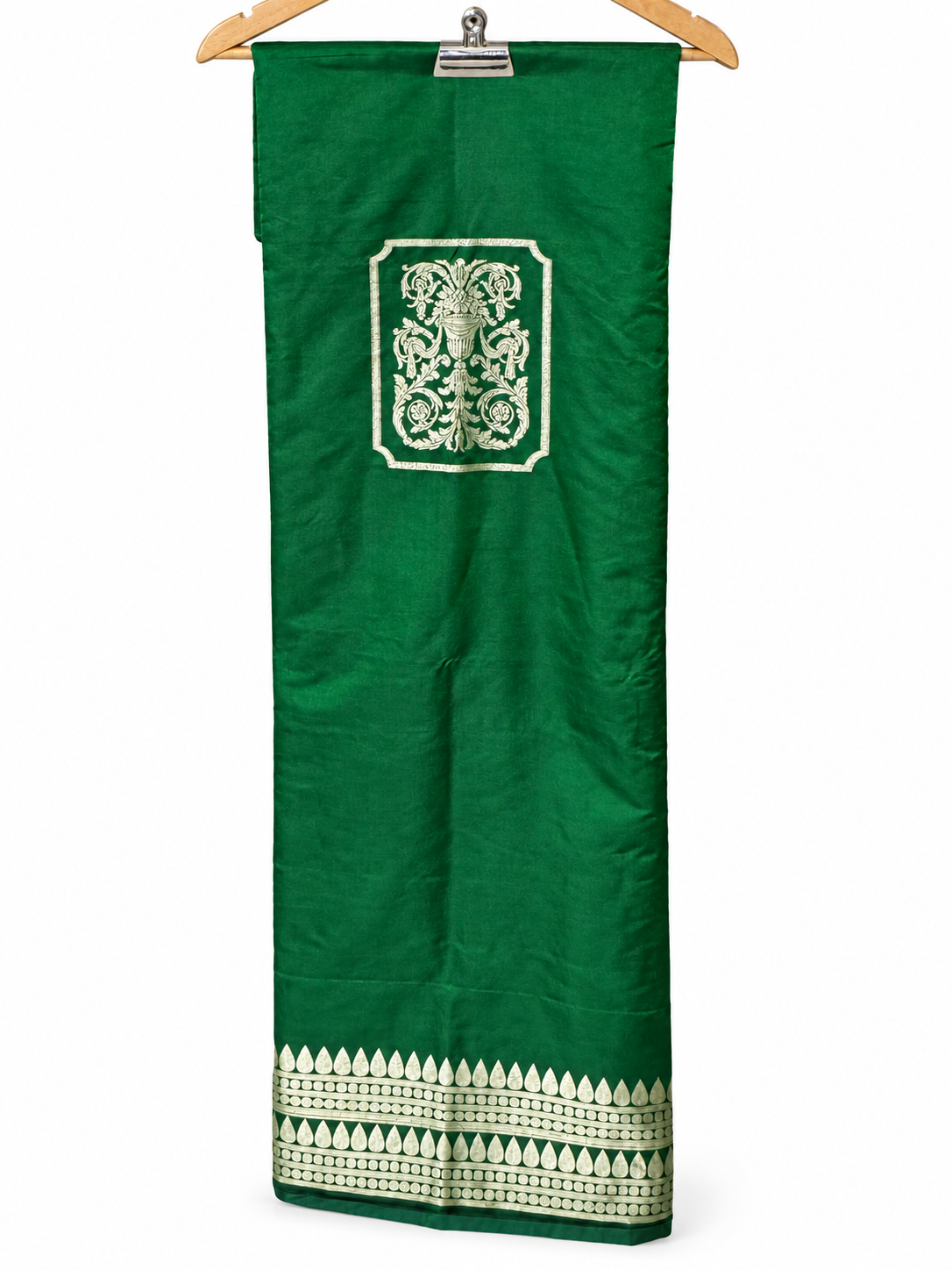 Green Banarasi Mashru Silk Co-ord Set by Aurunii, product AU-VN-005 on a white background